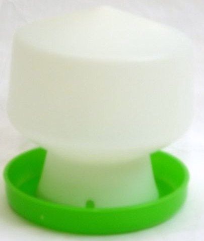 Green & White Drinker 1.3 Litre (POU-116)