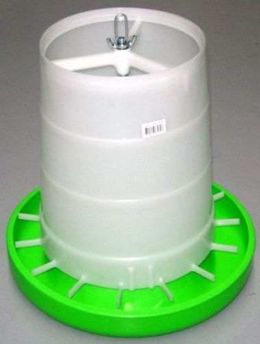 Green & White Feeder 8kg (POU-121A)